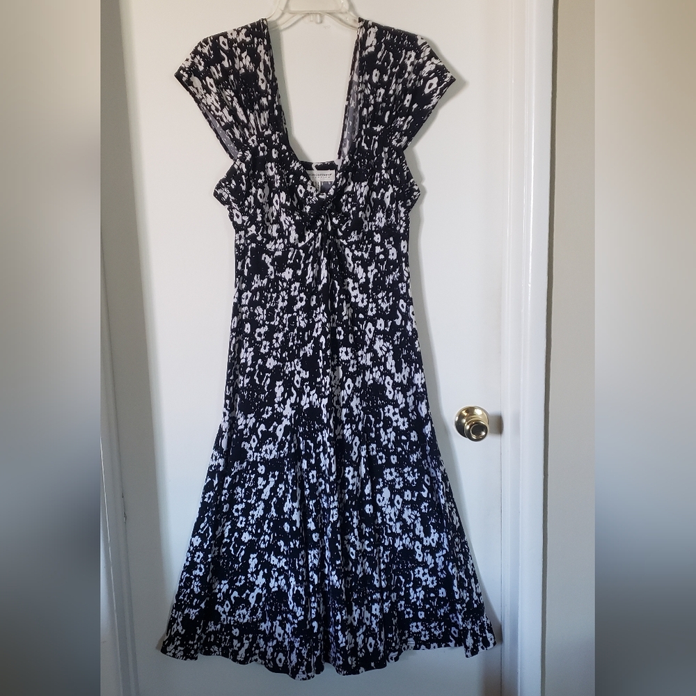 Abstract B&W Dress